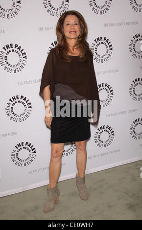 10. August 2011 kommt - Beverly Hills, Kalifornien, USA - MARY McDONNELL für An Evening with "The Closer" am Paley Center for Media. (Kredit-Bild: © Lisa O'Connor/ZUMAPRESS.com) Stockfoto