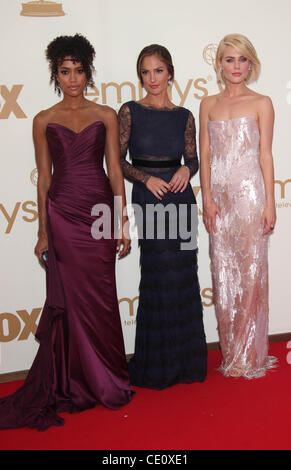 Sept. 18, 2011 - Los Angeles, Kalifornien, USA - Schauspielerinnen ANNIE ILONZEH, MINKA KELLY und RACHAEL TAYLOR bei der 63. Primetime Emmys im Nokia Theatre in Los Angeles statt. (Kredit-Bild: © Lisa O'Connor/ZUMAPRESS.com) Stockfoto