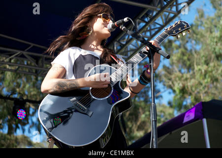 13. August 2011 - San Francisco, Kalifornien, USA - Christina Perri führt auf dem außen Lands Festival im Golden Gate Park in San Francisco, CA. (Credit-Bild: © Matt Cohen/Southcreek Global/ZUMAPRESS.com) Stockfoto