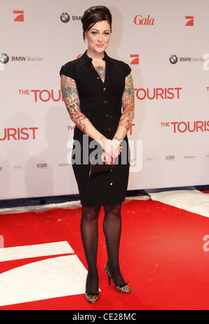 Lina Van de Mars auf der Europa-Premiere für "The Tourist" im Kino CineStar Sony Center am Potsdamer Platz. Berlin, Deutschland - 14.12.2010 Stockfoto