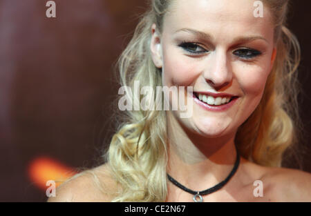 Deutschlands nächste Topmodel 2010 Kandidatin Miriam Hoeller bei der Saison-Premiere von "Alarm Fuer Cobra 11" in den MMC Studios. Köln, Deutschland - 25.08.2010 Stockfoto