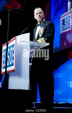 Admiral Mike Mullen, Vorsitzender der Joint Chiefs Of Staff der USO-2010-Gala im Woodley Park Hotel - innen Washington DC, USA - 07.10.10 Stockfoto