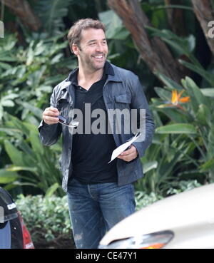 Jeremy Piven Promis kommen für die LA Lakers vs. Miami Heat-Basketball-Spiel im Staples Center. Los Angeles, Kalifornien - 25.12.10 Stockfoto