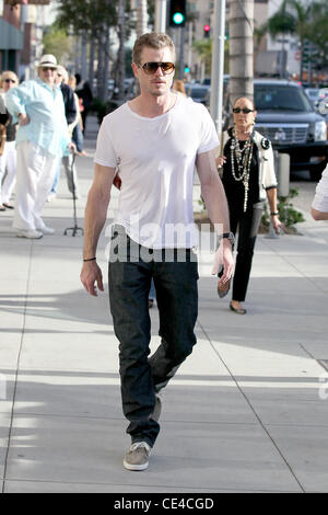 Eric Dane "Greys Anatomy"-star Läufe Besorgungen in Beverly Hills, Los Angeles, Kalifornien - 14.01.11 Stockfoto