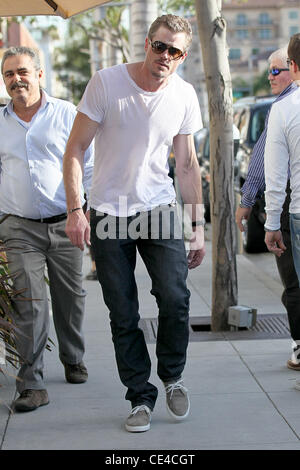 Eric Dane "Greys Anatomy"-star Läufe Besorgungen in Beverly Hills, Los Angeles, Kalifornien - 14.01.11 Stockfoto