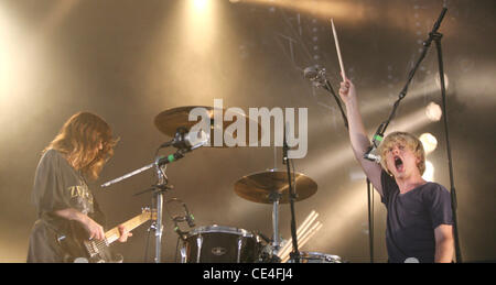 Blood Red Shoes 2010 Lowlands Festival - Tag zwei Biddinghuizen, Niederlande - 21.08.10 Stockfoto