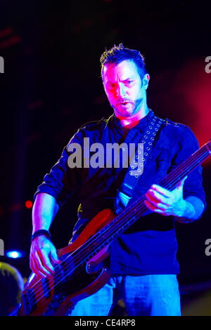 Creed, die live im Konzert in der ersten Midwest Bank Amphitheater Tinley Park, Illinois - 15.8.10 Stockfoto