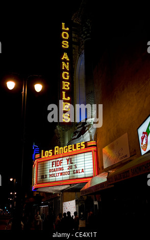 Das Los Angeles Theater auf 615 South Broadway, Los Angeles, Kalifornien, USA (nächtliche Schuss) Stockfoto