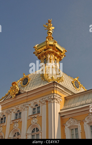 Russland, St. Petersburg, Peterhof Palast (Petrodvorzovyj, Anfang des 18. Jahrhunderts), Sommerpalast von Peter der große, wichtigsten Palast dome Stockfoto