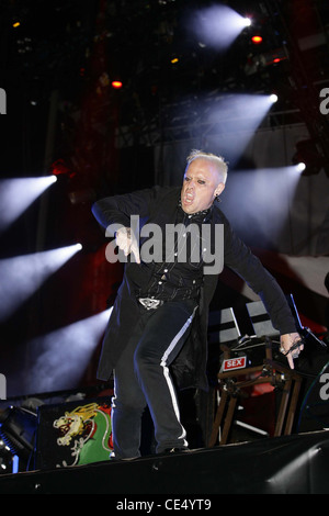 Keith Flint von The Prodigy führt auf der Isle Of Wight Festival 2006. Bild von James Boardman. Stockfoto