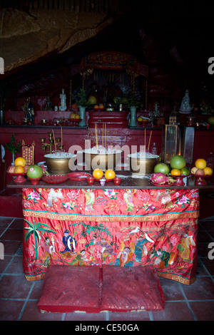 Altar in der Tin Hau Tempel Stanley Hong Kong SAR China Stockfoto