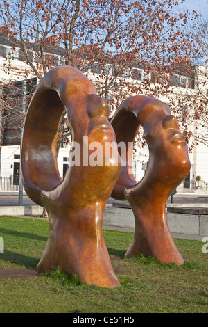 London, Millbank Simon Gudgeon 'Suche nach Erleuchtung' in Riverside Walk Gärten Januar 2010 Stockfoto