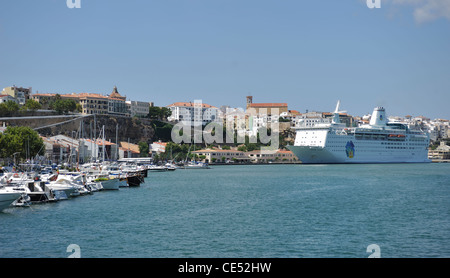 Mao Mahon Hafen Menorca Spanien einer der größten Naturhäfen der Welt Stockfoto