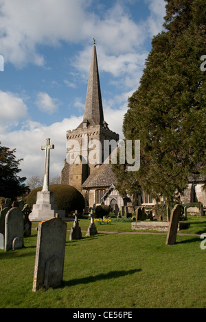 Kirche der Heiligen Dreifaltigkeit Cuckfield West Sussex Stockfoto