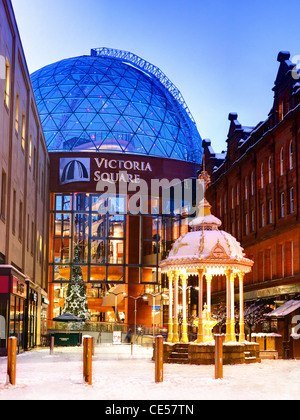 Victoria Square im Schnee, Belfast, Nordirland Stockfoto