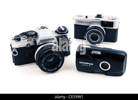 Eine Sammlung von alten Olympus 35mm Filmkameras Stockfoto