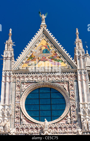 Der Dom von Siena (Duomo di Siena), aus dem 12. bis 14. Jh., Siena, Toskana, Italien, Europa Stockfoto