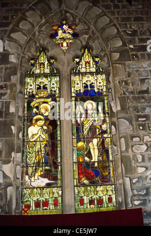 farbige Glasfenster Saint John Church; Dharamsala; Himachal Pradesh; Indien Stockfoto