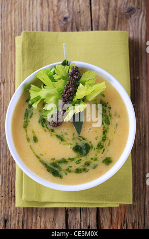 Creme der Gemüsesuppe - overhead Stockfoto