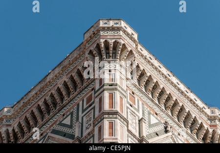 Dach des Campanile von Giotto, Kathedrale von Florenz (Dom, Basilica di Santa Maria del Fiore), Florenz, Toskana (Toscana), Italien Stockfoto