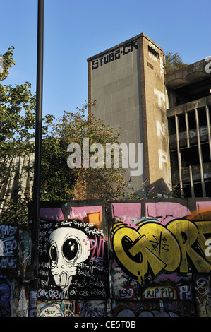 Westmoreland Haus, ein verfallenes auf Stokes Croft, Bristol warten auf Sanierung Stockfoto