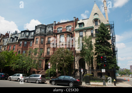 Erbe Wohn Reihenhäuser auf Beacon Street, Back Bay Area, Boston, Massachusetts, Vereinigte Staaten, USA Stockfoto