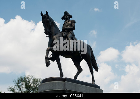 Bronzestatue von George Washington von Thomas Ball, 1869, im Public Garden, Boston, Massachusetts, USA. Stockfoto