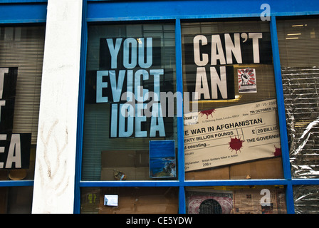 Worte zu einer London Fenster Standort belegen folgende Vertreibung Nachricht, Bank der Ideen" Sie können nicht eine Idee entfernen' Stockfoto