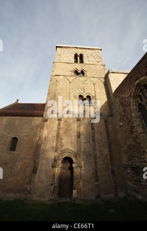 Das 10. Jahrhundert angelsächsischen Turm der St. Peter Kirche, Barton-Upon-Humber, Lincolnshire. Stockfoto