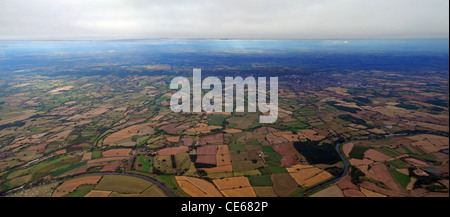 Luftbild von der Vale Evesham mit Blick auf die Malvern Hills und den walisischen Grenzen hinaus Stockfoto