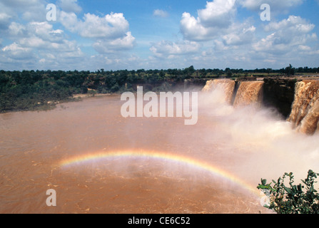 Regenbogen auf Chitrakut fällt auf Indravati Fluß; Madhya Pradesh; Indien Stockfoto