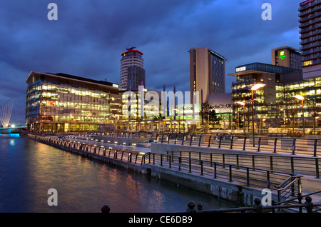 MediaCityUK bei Salford Quays, Greater Manchester, England, UK.  Haus in Teile der britischen Rundfunkanstalt BBC & ITV Stockfoto