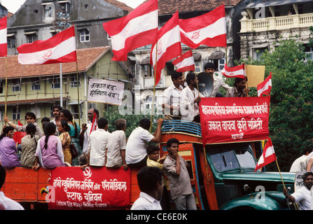 Städtische Arbeiter Männer und Frauen protestieren gegen Schließung der Octroi in Mumbai Indien Stockfoto