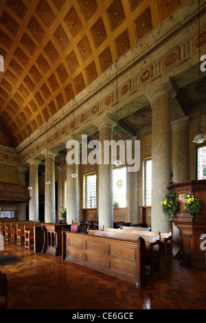 Innenraum des Kirchenschiffs, St. Lawrence, Mereworth, Kent Stockfoto