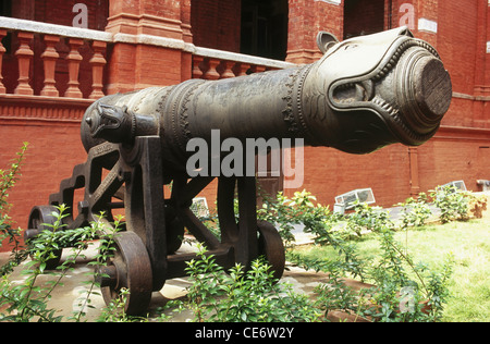 Alte antike Kanone von tipu Sultan im 1799 Krieg Regierung Museum chennai tamil nadu indien asien verwendet Stockfoto