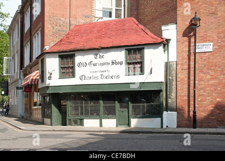 Das alte Neugier-Geschäft in Portsmouth Street, London WC2 Stockfoto