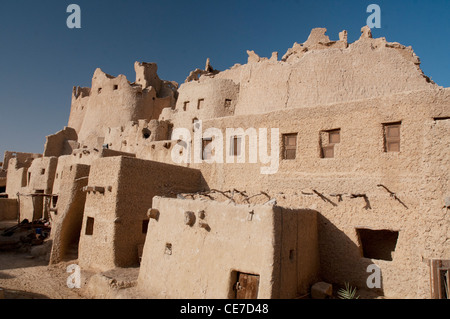 Zerstörten Lehmziegeln Festung Stadt von Schali, Siwa, Ägypten Stockfoto