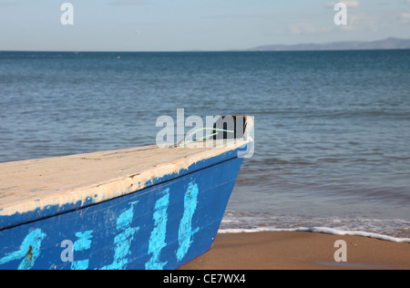 Boot am Strand Stockfoto