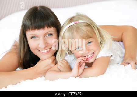 Mädchen Dusche Haare sauber Kind nackt Dusche Badezimmer ...