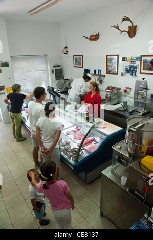 Coop San Pietro Vara. Organische Schlachter. Varese Ligure. Val di Vara, Vara Valley. Provinz La Spezia. Ligurien. Italien. Stockfoto