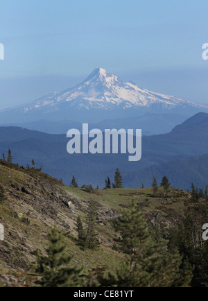 Mt. Hood gesehen von außerhalb Kraters Mount St. Helens Volcano National Monument Washington Stockfoto