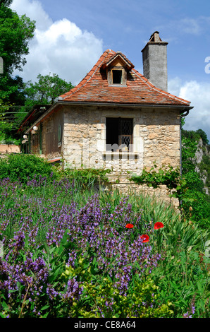 Haus und Garten in der Dordogne-Region von Frankreich Stockfoto