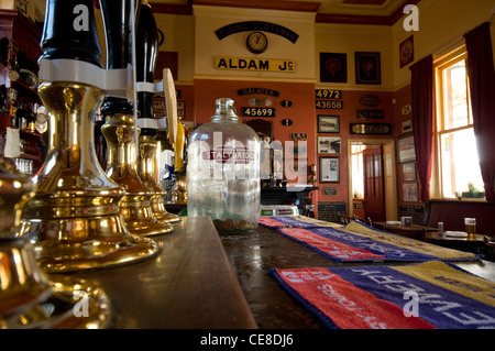 Innere des Stalybridge Bahnhof Buffet Stockfoto