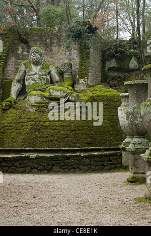 Neptun, Parco dei Mostri monumentale Komplex, Bomarzo, Viterbo, Latium, Italien Stockfoto