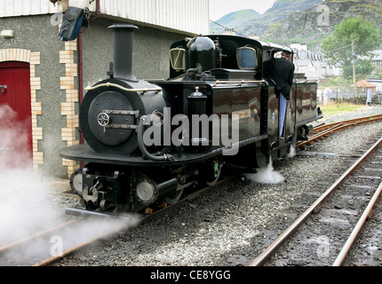 Dampftank Motoren auf der welsh Ffestiniog Bahn ländlichen Zug Service Wales Großbritannien Stockfoto