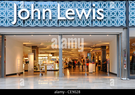 John Lewis Department Store Eingang und Innenraum vom Einkaufszentrum Westfield Stratford City Einkaufszentrum Stockfoto