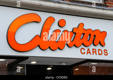 Clinton Karten Chain Store Anmelden über Shop in der High Street Brentwood Essex England Großbritannien kurz vor Verwaltung 2012 & neue Eigentümer Rebranded als Clintons Stockfoto