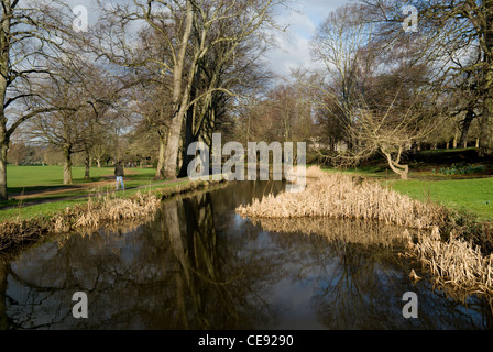 Feeder-Kanal, Bute Park, Cardiff, Südwales. Stockfoto