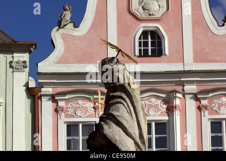 Fassade der Renaissance befindet sich am Hauptplatz in Telc, UNESCO Welterbe-Aufstellungsort, Tschechien Stockfoto