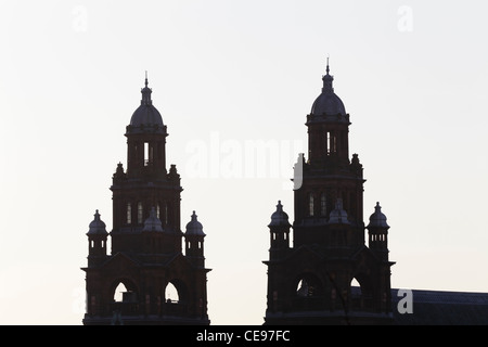 Kelvingrove Art Gallery and Museum Silhouette, Glasgow, Schottland, Großbritannien Stockfoto